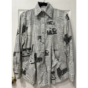 Sole Dione Studio Button Blouse Newsprint All Over Pockets Size 8